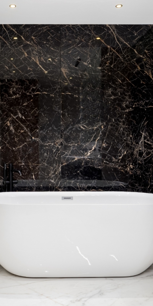 Mermer Yüzeylerde Siyah ve Beyazın Çekici Dansı!